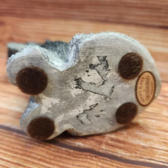 Black/Gray Schnauzer Dog Figurine 4 inch Adopt-A-Pet by Art Collectibles - Picture 9 of 11